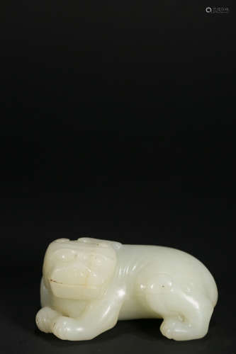 A WHITE JADE MYTHICAL BEAST,QING DYNASTY