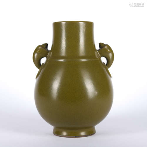 A teadust-glazed vase