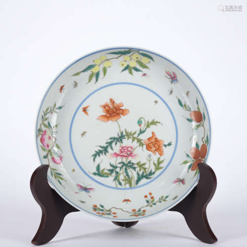 A famille-rose 'floral and birds' dish