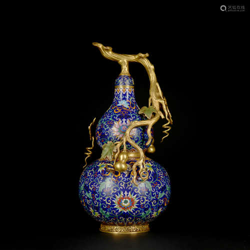 A Cloisonne enamel 'flowers' gourd-shaped vase