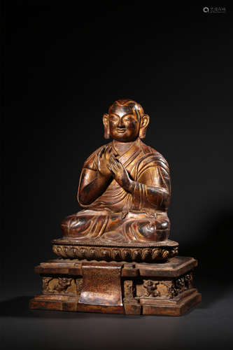 A GILT-BRONZE FIGURE OF GURU,QING DYNASTY