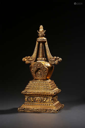 A GILT-BRONZE STUPA,QING DYNASTY