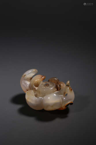 A CARVED AGATE FLOWERPOT,QING DYNASTY