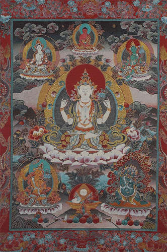 AN ENBROIDERED SILK TANGKA OF AVALOKITESHVARA,QING DYNASTY