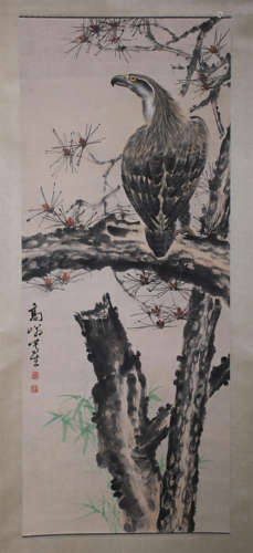 A EAGLE PAINTING 
PAPER SCROLL
GAO QIFENG MARK