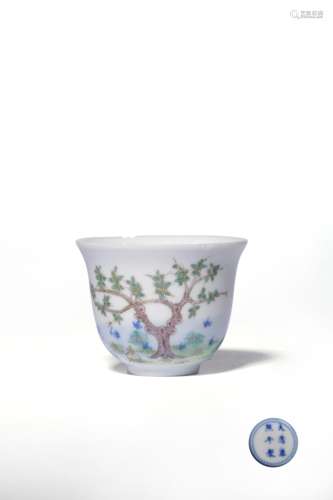 A FAMILLE-ROSE MONTH CUP,MARK AND PERIOD OF KANGXI