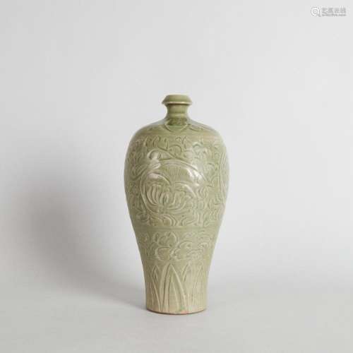 A Chinese Incised Celadon-Glazed Meiping Vase 