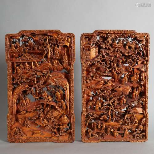 A Pair of Early 19th Century Chinese Gilt-Decorated Double-S...