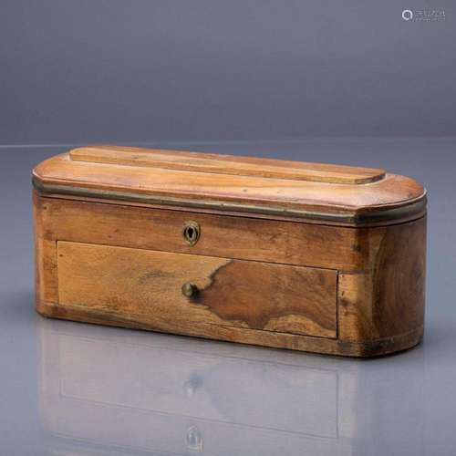 OVAL BOX