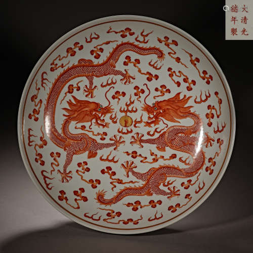 中國清代，矾红釉双龙大盘