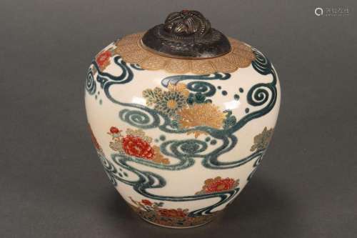 Japanese Meiji Period (1868-1912) Satsuma Vase,