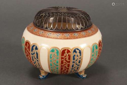 Japanese Meiji Period (1868-1912) Satsuma Censer,