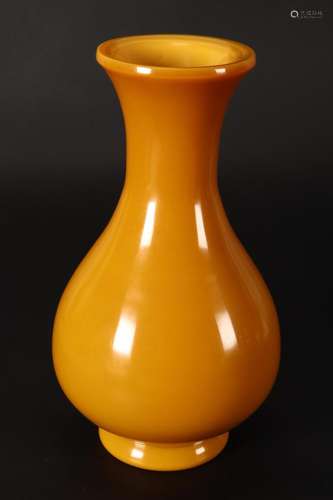 Chinese Peking Glass Vase,