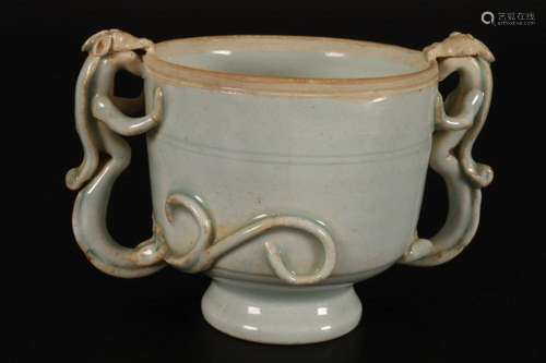 Chinese Hutian Style Double Handled Cup,