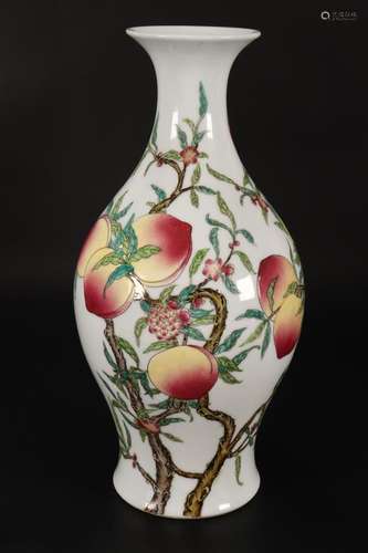 Chinese Porcelain Nine Peach Vase,