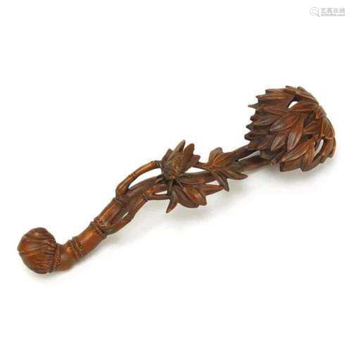 Chinese carved wood ruyi sceptre, 20cm in length