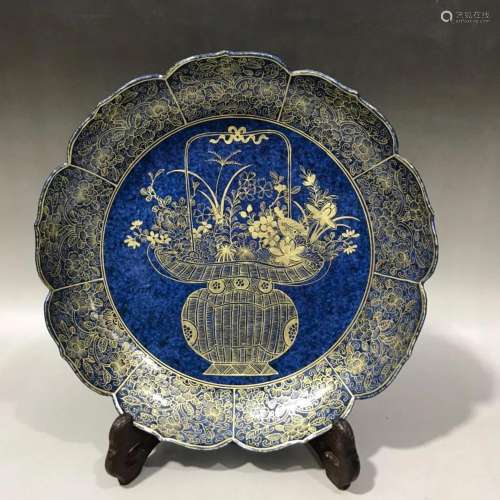 CHINESE BLUE GLAZED GILT PLATE