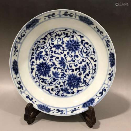 CHINESE BLUE AND WHITE PLATE,GUANGXU MARK