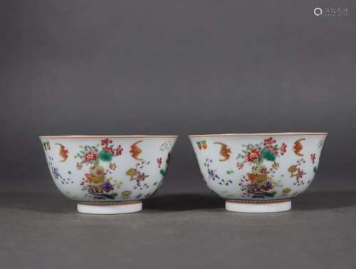 PAIR OF CHINESE FAMILLE ROSE CUPS