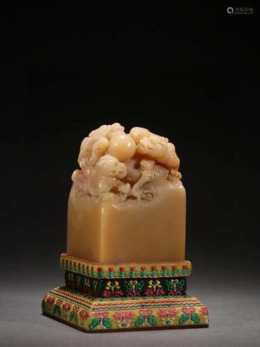 CHINESE FURONG STONE SEAL