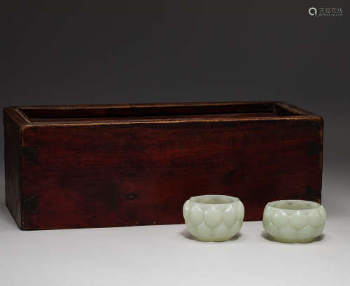 Hetian jade cup, Qing Dynasty, China
