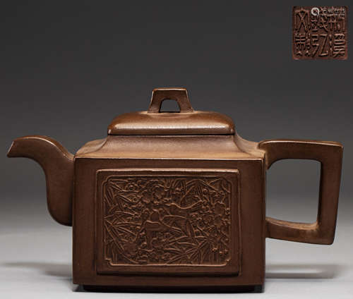 Chinese purple teapots from the Qing Dynasty