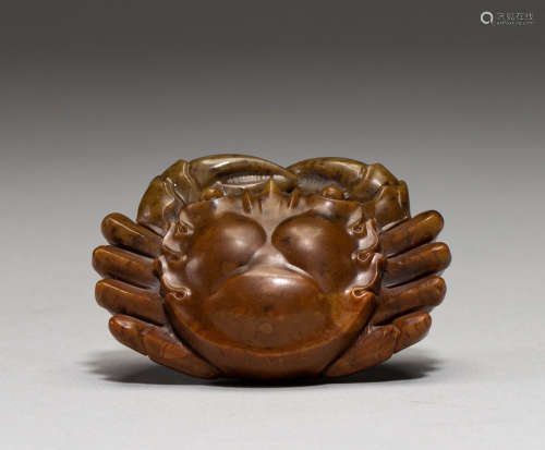 Hetian jade crab of Qing Dynasty, China