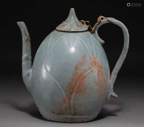 Korean celadon wine pot