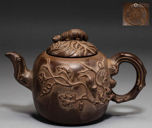 Chinese purple teapots from the Qing Dynasty