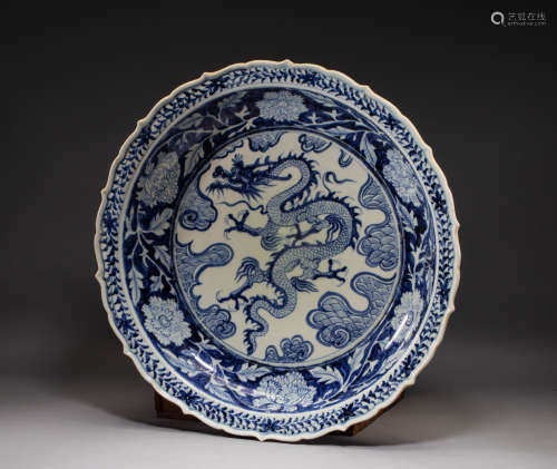 Chinese Yuan Dynasty blue and white dish