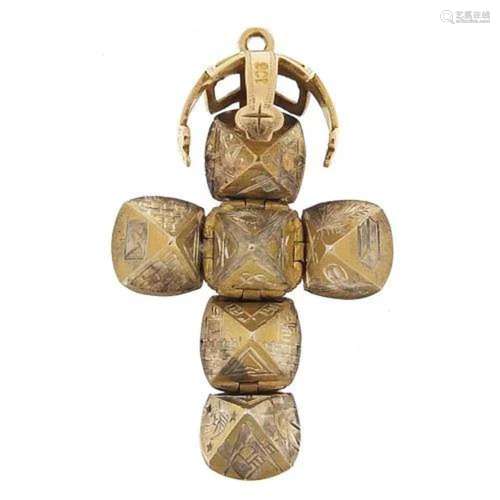 9ct gold cased folding masonic ball pendant, 4cm high when o...