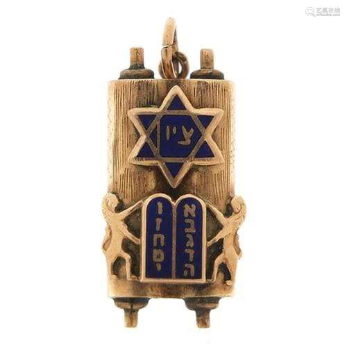 9ct gold and enamel Islamic scroll charm, 2.5cm high, 4.9g