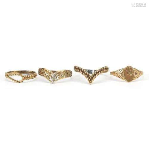 Four 9ct gold rings including a signet ring, various sizes, ...
