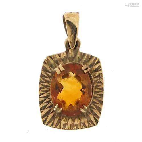 9ct gold citrine pendant, 2.4cm high, 2.1g