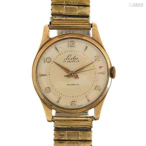 Leda, vintage gentlemen's 9ct gold wristwatch, 28mm in d...