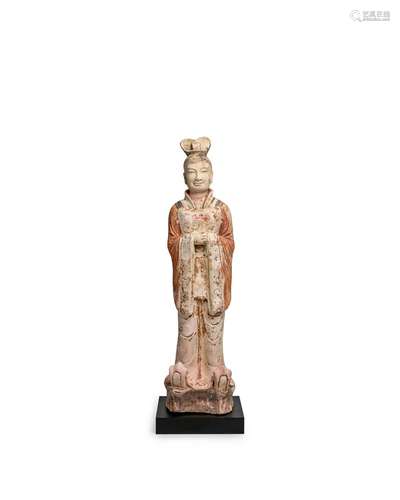 A MASSIVE PAINTED POTTERY FIGURE OF A COURT DIGNITARY Tang d...