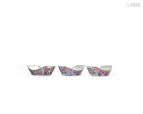 THREE RARE UNDERGLAZE-DECORATED 'IMMORTALS' BOWLS 18...