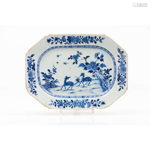 An octagonal serving platter