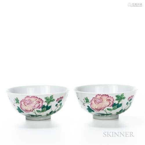 Pair of Famille Rose Bowls