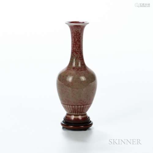 Peachbloom-glazed Vase