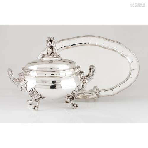 A tureen and plate