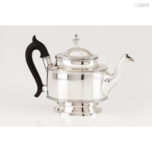 A D.Maria teapot
