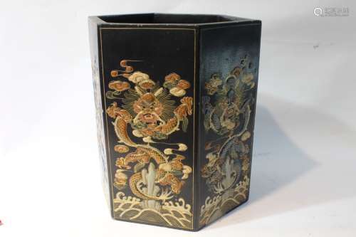 Chinese Lacquer Wood Brush Pot