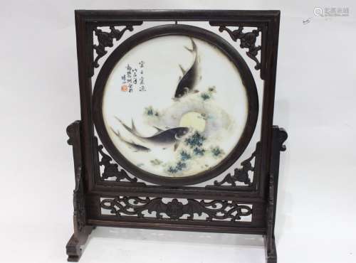 Chinese Famille Rose Porcelain Table Screen