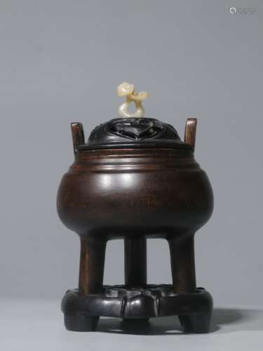 Chinese Chengxiang Wood Tripod Censer