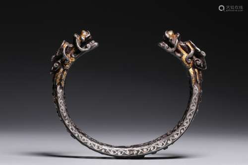 Chinese Bangle w Silver and Gold Inlaid