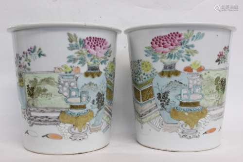 Pair of Chinese Famille Rose Porcelain Planter