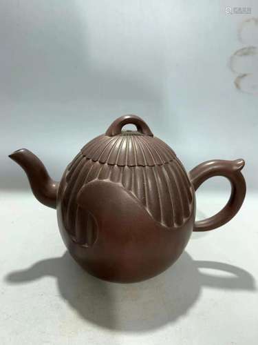 Zisha Dark-Red Teapot, China