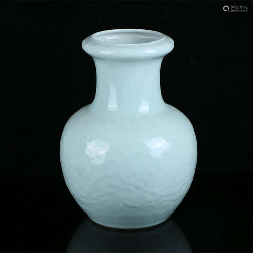 Green Glaze Porcelain 