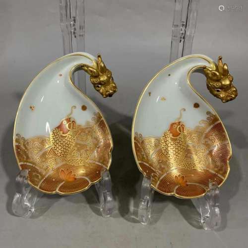 Pair Of Fanhong Gold Painted 